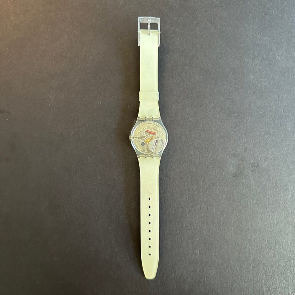 SWATCH Magical Parade Peacock Watch - Picture 2 of 3